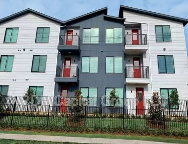 Main picture of 3235 Dallas St