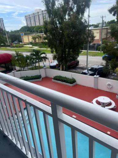 Main picture of Harbour Pointe of Miami Condo