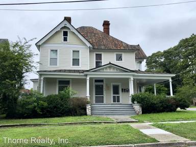 Main picture of 818 Saint Andrew St