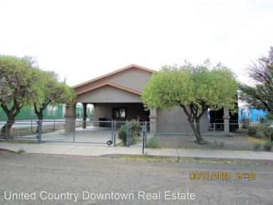 Main picture of 2116 Lori Dr