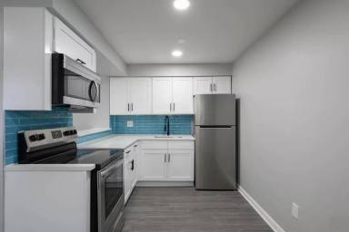 Main picture of Cranston Hall Apartments