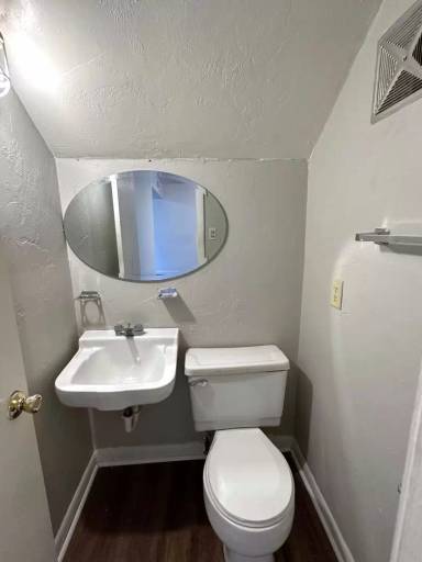 Main picture of 1451 Fisher Ln