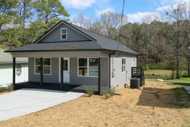 Main picture of 3239 6th Ave N