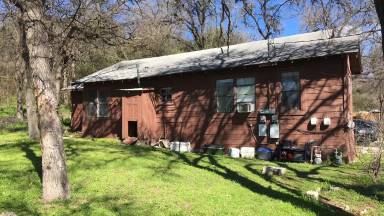 Main picture of 3312 Oak Springs Dr