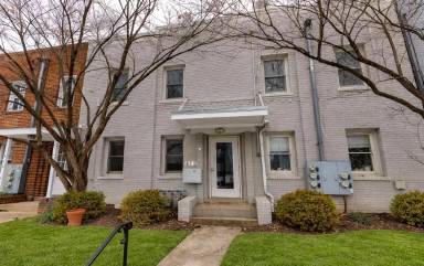 Main picture of 412 Evarts St NE