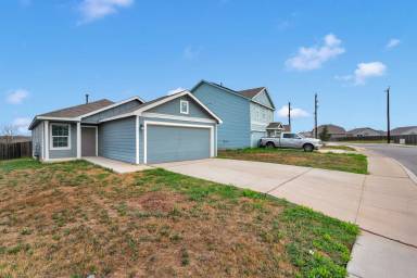 Main picture of 623 Vermilion