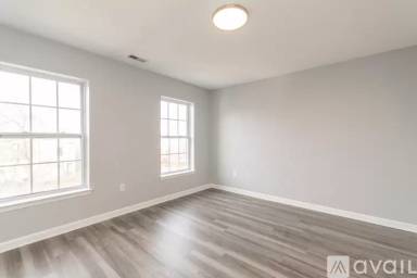 Main picture of 1919 N Uber St