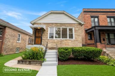 Main picture of 8512 S Aberdeen St