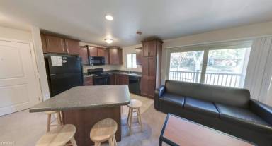 Main picture of Old Canton Apartments