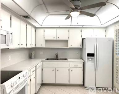 Main picture of 207 Palm Dr