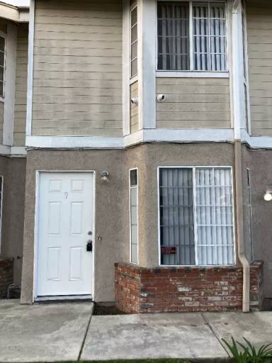Main picture of 1236 E La Palma Ave