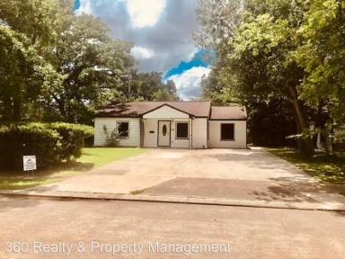 Main picture of 201 Huisache St