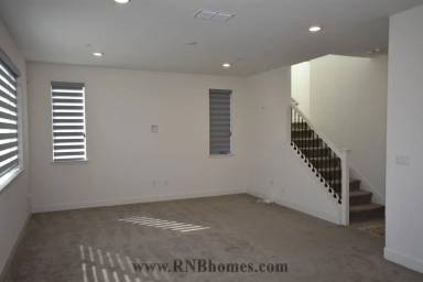 Main picture of 3278 Sidney Way