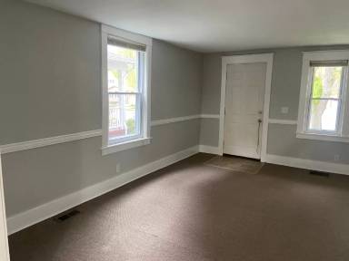 Main picture of 735 Ludlow Ave