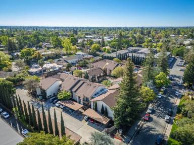 Main picture of 2800 Corabel Ln