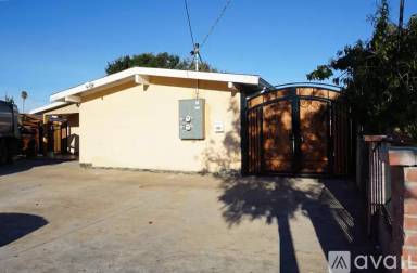 Main picture of 27768 Loyola Ave