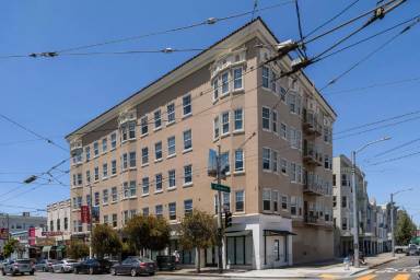 Main picture of 2010 Chestnut St
