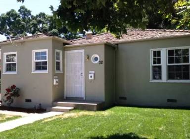 Main picture of 32 Sanford Ave