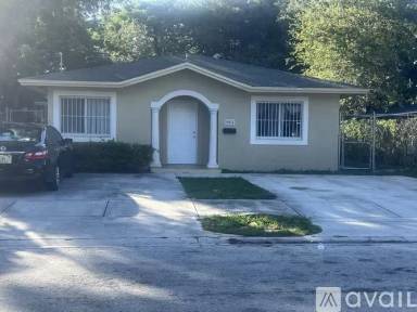 Main picture of 5440 NW 4th Ave
