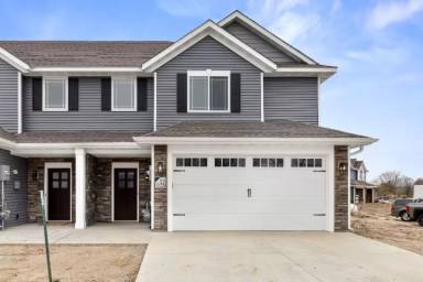 Main picture of 12937 Brenly Way
