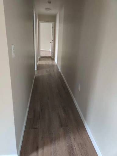 Main picture of 122 E Ridge Rd