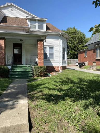 Main picture of 1412-14 W Short Ave