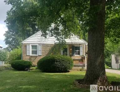 Main picture of 1729 Windemere Dr