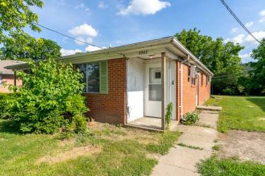 Main picture of 5903 W Morris St