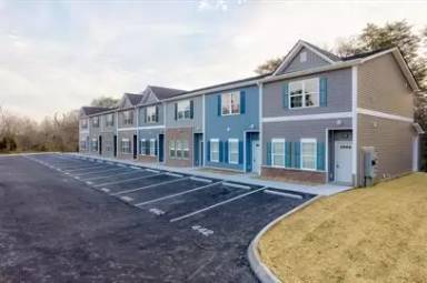 Main picture of 446 E Norton Rd