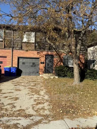 Main picture of 9616 Hadley Dr