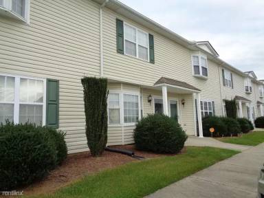 Main picture of 2330 Vineyard Dr