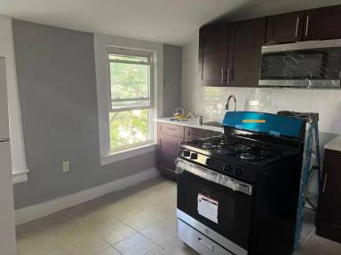 Main picture of 255 Elmwood Ave