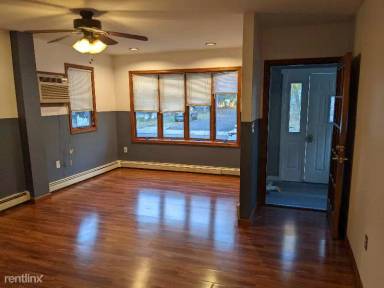 Main picture of 190 Jackson St