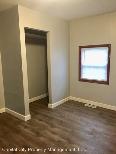 Main picture of 4040 S 3rd St