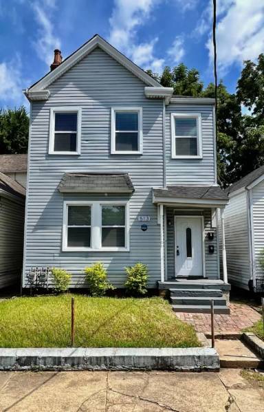 Main picture of 513 E Ormsby Ave