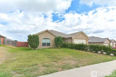 Main picture of 304 Sandra Sue Dr