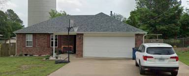 Main picture of 300 5th Ave NE