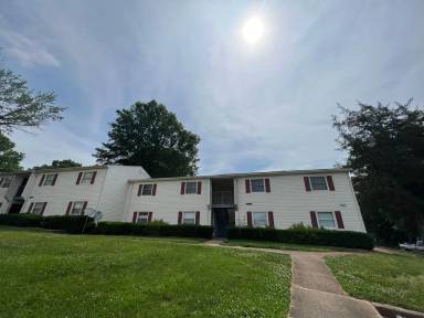 Main picture of 7997 Shady Oak Trl