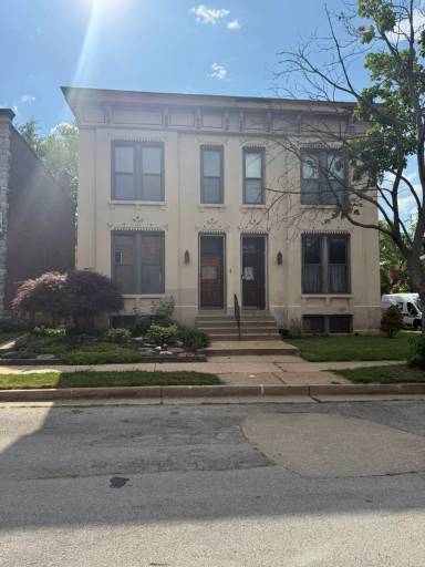 Main picture of 1903 Virginia Ave