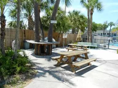 Main picture of 14531 Walsingham Rd