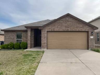 Main picture of 2720 Samson Dr