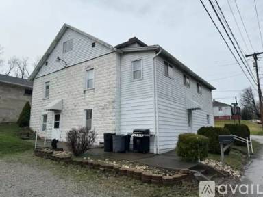 Main picture of 100 S Lincoln Ave