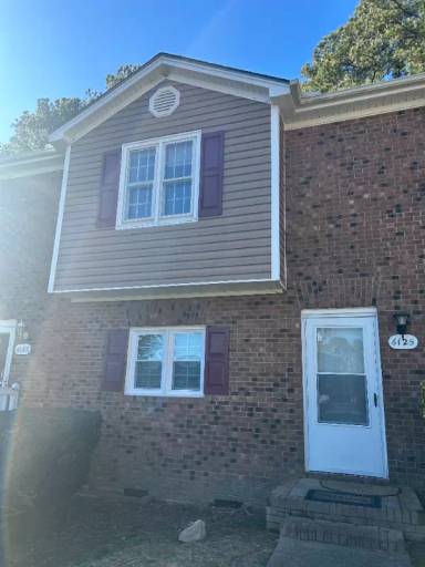 Main picture of 6125 Bushmills St