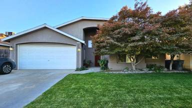 Main picture of 5331 W Pico Ave