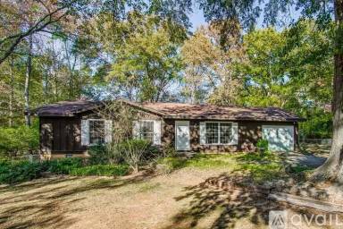 Main picture of 150 Arthur Cir