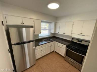 Main picture of 2750 Lauretta Pl