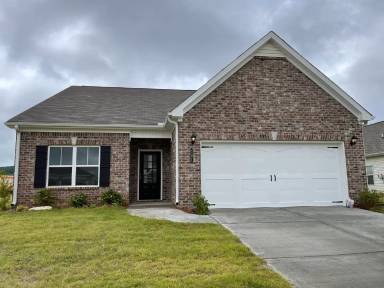 Main picture of 101 Lincoln Gray Cir