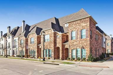 Main picture of 8575 Jacobs St