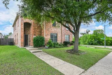 Main picture of 5435 Jacob Dr