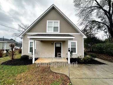 Main picture of 115 Kennel Ln
